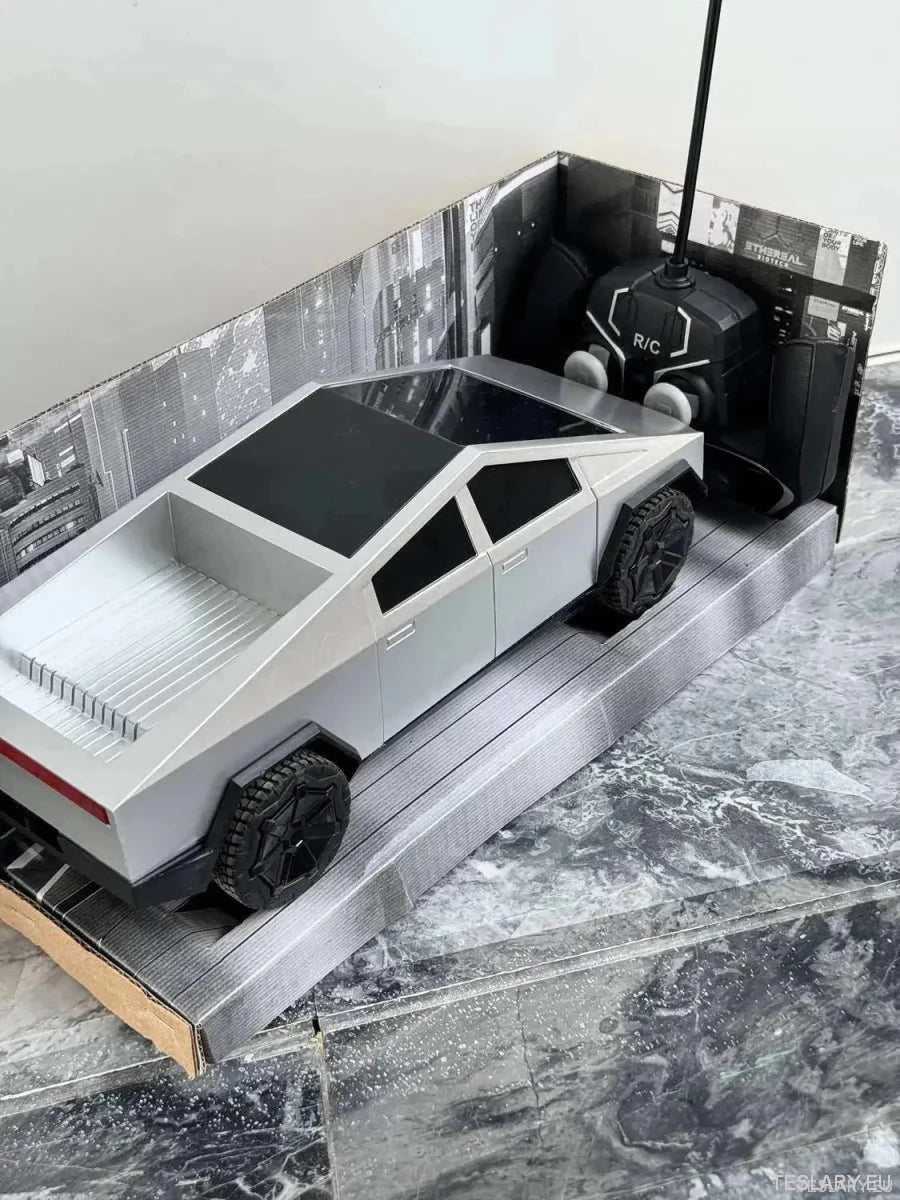 1:12 Escala RC Tesla Cybertruck Offroad Adventure Car