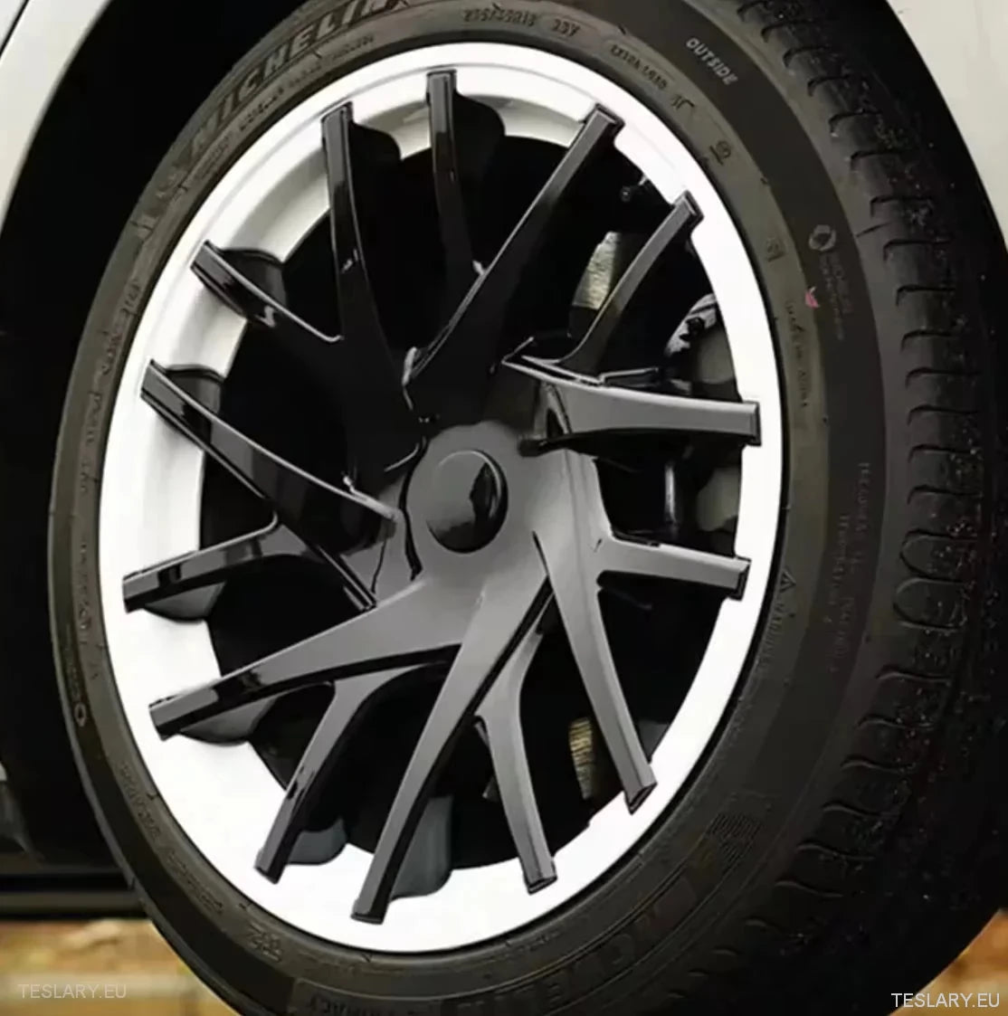 18" Enjoliveur de roue complet noir brillant/blanc pour Tesla 3 Highland