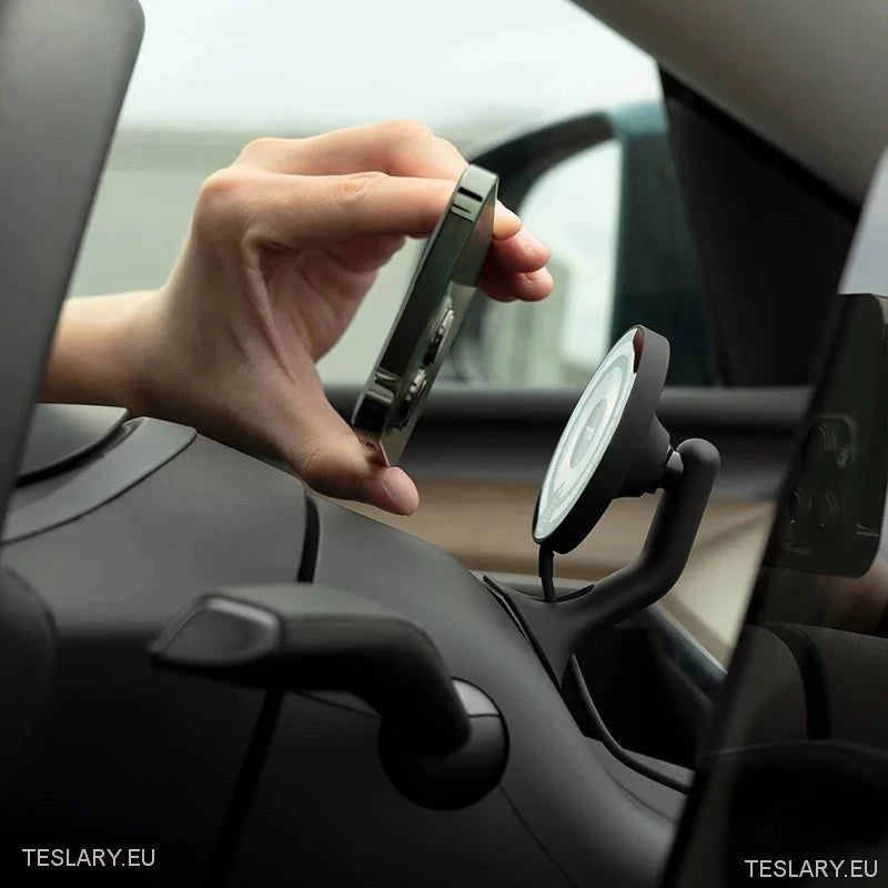 Tita Magnetic Phone Mount for Tesla Model 3, Y og 3+ Highland