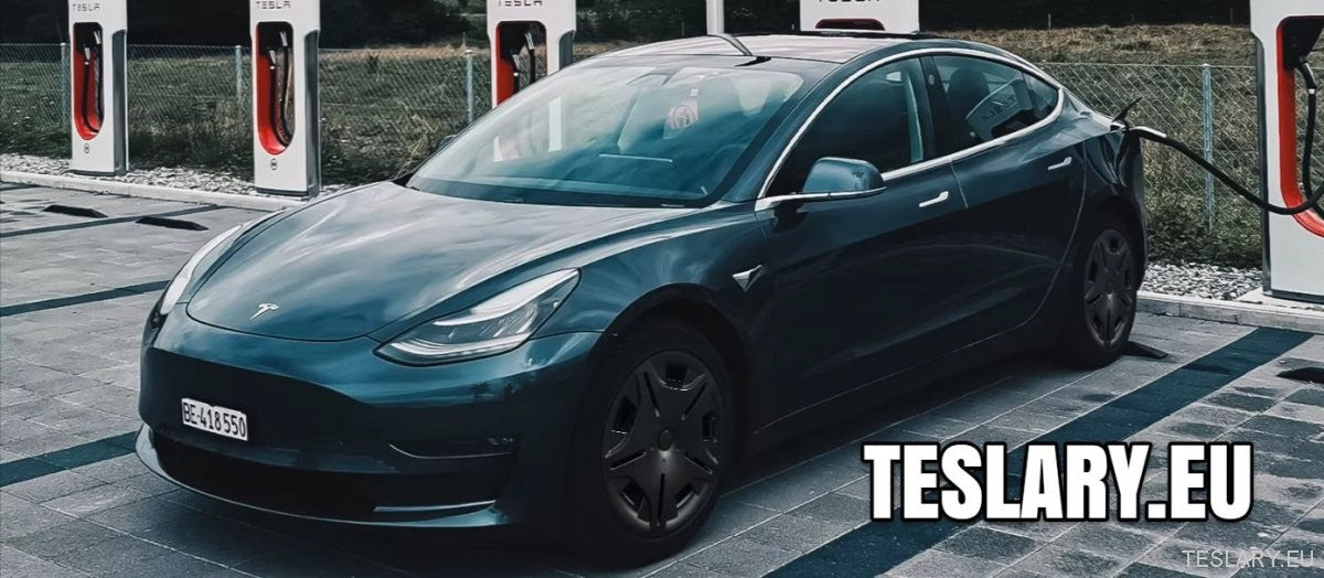 Tesla-malli 3 18" AINUTLAATUISET S22 Maybach-tyyliset pyöränkapselit