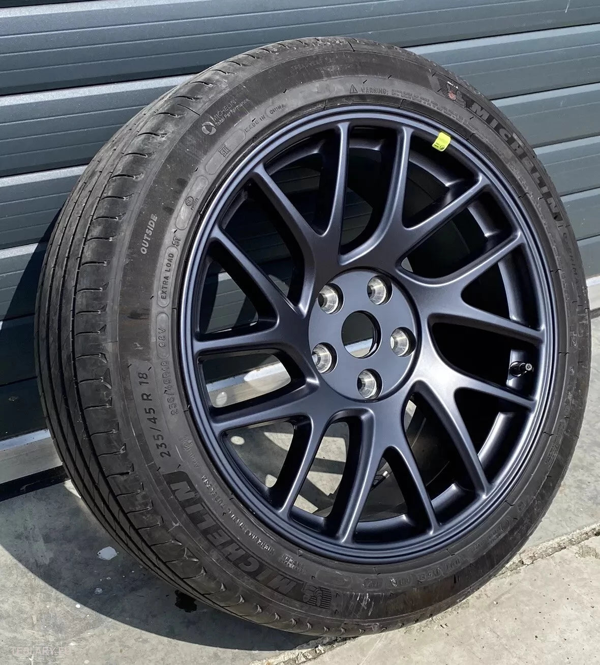 Tesla Modell 3 Highland Performance Center Hub Caps
