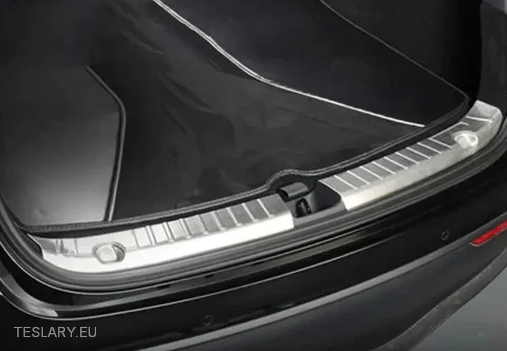 Accesorios Indispensables para Mejorar Tu Tesla 3 y Y
