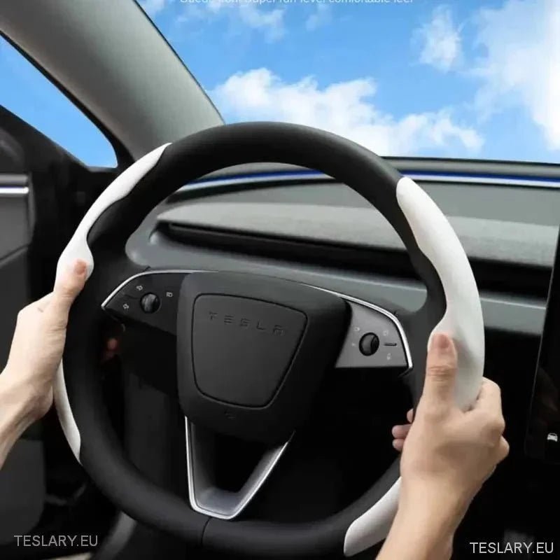 Accessoires Tesla Incontournables pour une Conduite Optimale