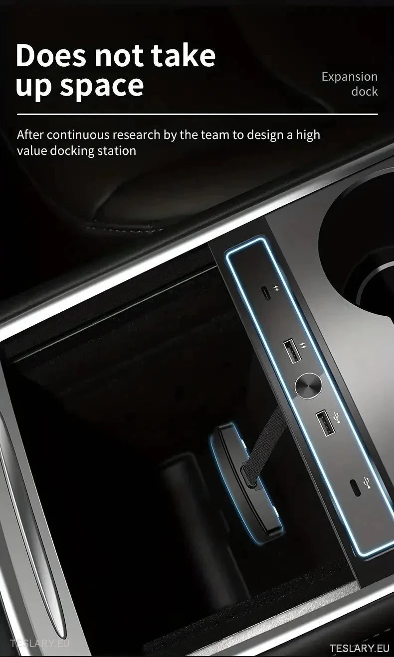 4 in 1 USB Expansion Hub for Tesla 3/Y - TESLARY Tesla Shop Accessories Europe Nederlands Dublin Cork Ireland Deutschland Espana Alicante France Italia