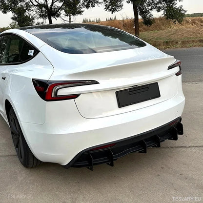 Tesla 3 Highland hátsó lökhárító diffúziókészlet