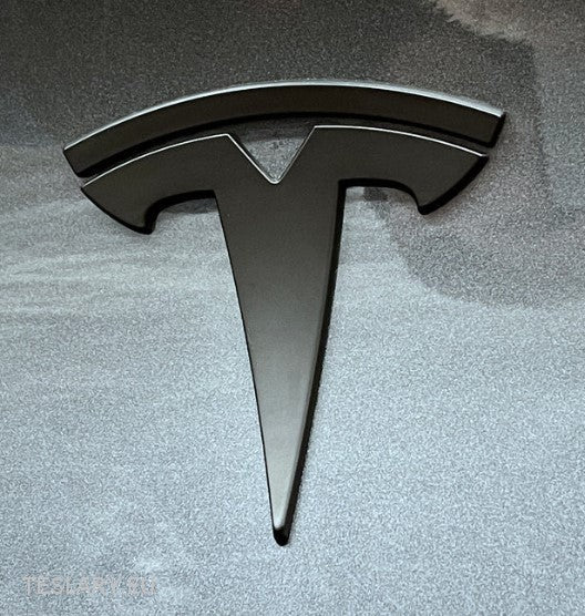 Tesla Model 3/y bakhale logo svart, karbon, krom, rød