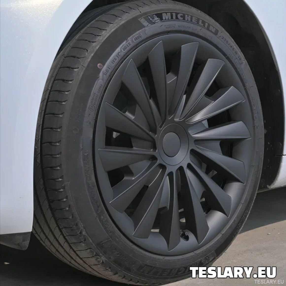 18" Tesla Model 3+ Highland Performance Induction Style Kołpaki - Matowa czerń