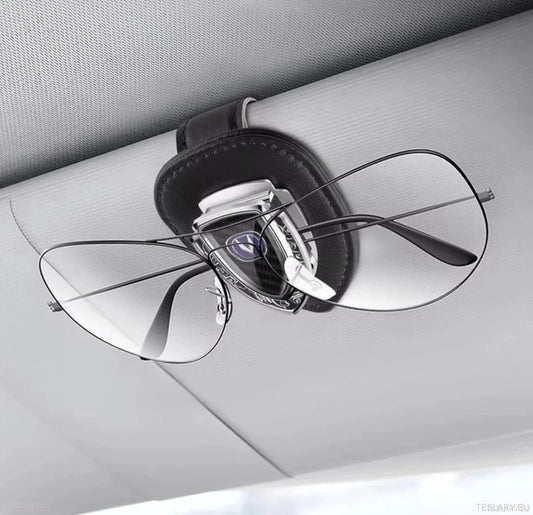 Carbon Fiber Style Sun Visor Clip for Tesla Models S/3/X/Y - TESLARY Tesla Shop Accessories Europe Nederlands Ireland Deutschland Espana Alicante France Italia