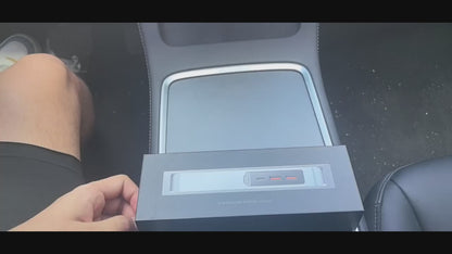 Triple Port USB разширителен център за Tesla 3/Y с плъзгащ се капак
