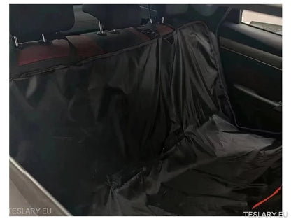 Robust Dog Car Seat Cover for Back Seat Suitable for Tesla 3 , Y & S & Other EVs - TESLARY Tesla Shop Accessories Europe Nederlands Dublin Cork Ireland Deutschland Espana Alicante France Italia