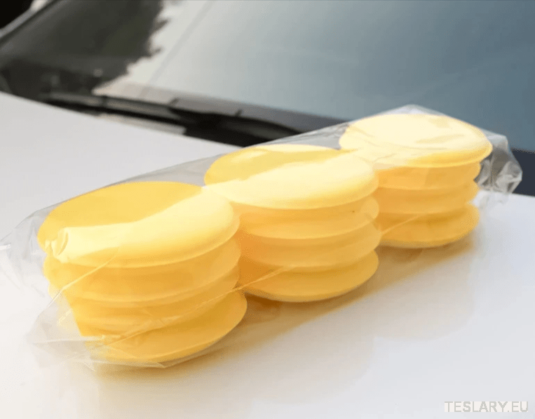 TESLA & Other EV Waxing & Polishing Sponges, High Density Foam Applicator Pads For Detailing & Curing, Car Wash Supplies - TESLARY Tesla Shop Accessories Europe Nederlands Dublin Cork Ireland Deutschland Espana Alicante France Italia
